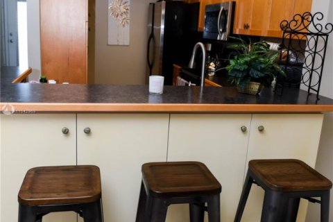 Copropriété à louer à Hutchinson Island South, Floride: 2 chambres, 121.33 m2 № 2022635 - photo 6