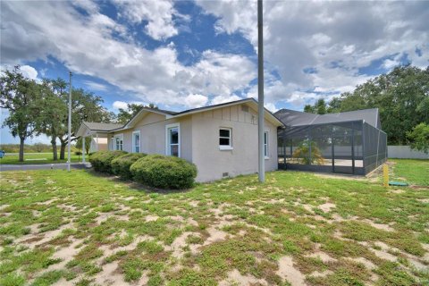 House in Haines City, Florida 4 bedrooms, 203.27 sq.m. № 1880644 - photo 13