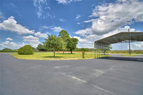 House in Haines City, Florida 4 bedrooms, 203.27 sq.m. № 1880644 - photo 7