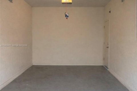 Снять в аренду таунхаус в Помпано-Бич, Флорида 3 спальни, 131.92м2, № 2023667 - фото 17