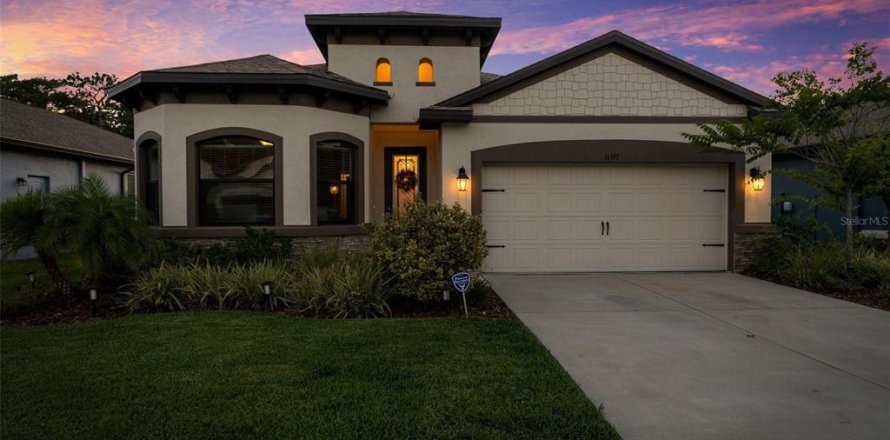 Casa en New Port Richey, Florida 4 dormitorios, 190.64 m2 № 1794981