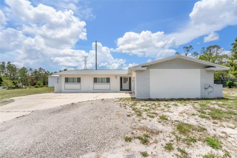 Casa en alquiler en Tarpon Springs, Florida, 3 dormitorios, 147.34 m2 № 1803360 - foto 1