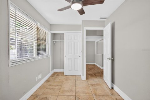 Villa ou maison à vendre à Tampa, Floride: 3 chambres, 107.02 m2 № 2234055 - photo 16