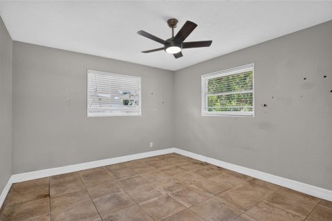 Villa ou maison à vendre à Tampa, Floride: 3 chambres, 107.02 m2 № 2234055 - photo 17