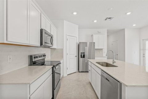 Touwnhouse à vendre à Tampa, Floride: 3 chambres, 168.9 m2 № 1916628 - photo 14