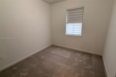 Touwnhouse à vendre à Homestead, Floride: 3 chambres, 137.77 m2 № 1945372 - photo 15