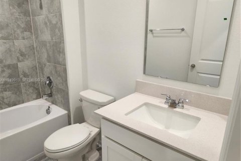 Снять в аренду таунхаус в Дэвенпорт, Флорида 4 спальни, № 2005595 - фото 10