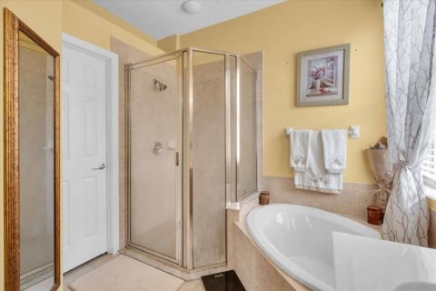 Casa en venta en Lakewood Ranch, Florida, 3 dormitorios, 188.96 m2 № 1879600 - foto 14