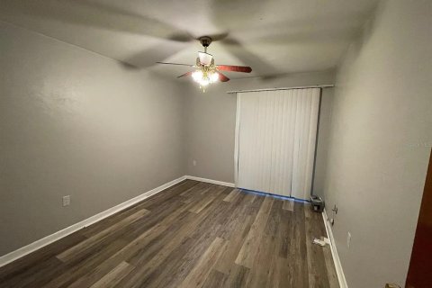 Appartement à louer à Gainesville, Floride: 2 chambres, 75.62 m2 № 2166861 - photo 5