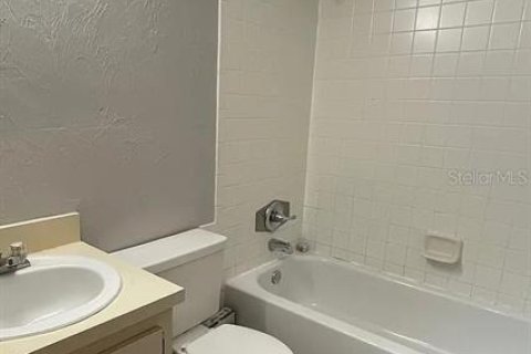 Appartement à louer à Gainesville, Floride: 2 chambres, 75.62 m2 № 2166861 - photo 6