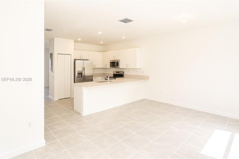 Casa en alquiler en Homestead, Florida, 3 dormitorios № 1998730 - foto 23