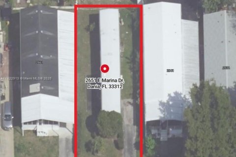 Land in Dania Beach, Florida № 1787171 - photo 1