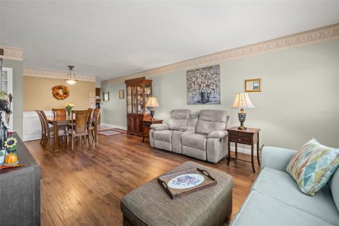 Condo in Clearwater, Florida, 2 bedrooms  № 1882849 - photo 5