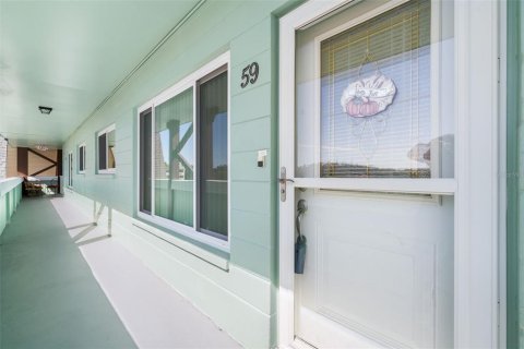Condo in Clearwater, Florida, 2 bedrooms  № 1882849 - photo 4