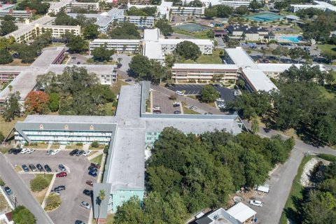 Condo in Clearwater, Florida, 2 bedrooms  № 1882849 - photo 25