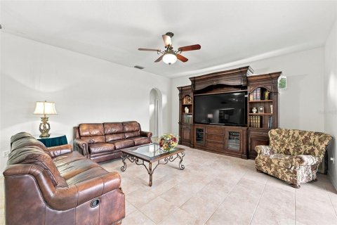 Casa en venta en Tampa, Florida, 4 dormitorios, 288.65 m2 № 2383691 - foto 10