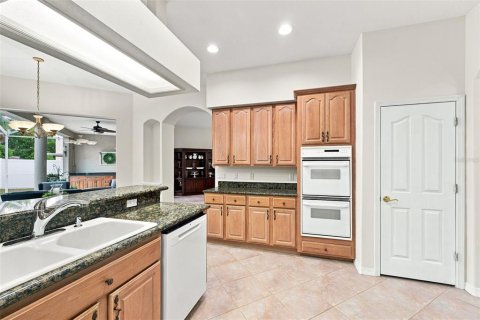Casa en venta en Tampa, Florida, 4 dormitorios, 288.65 m2 № 2383691 - foto 13