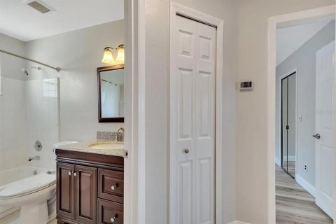 Copropriété à louer à Kissimmee, Floride: 3 chambres, 113.34 m2 № 2424387 - photo 15