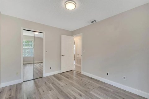 Copropriété à louer à Kissimmee, Floride: 3 chambres, 113.34 m2 № 2424387 - photo 13
