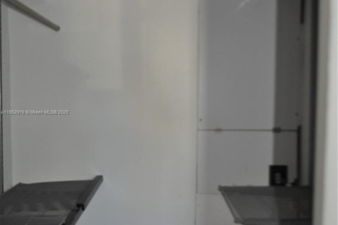 Condominio en alquiler en Key Biscayne, Florida, 2 dormitorios, 103.03 m2 № 1962388 - foto 7