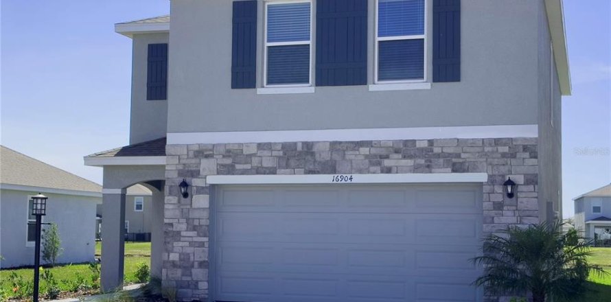 Casa en Bradenton, Florida 4 dormitorios, 209.96 m2 № 1883450