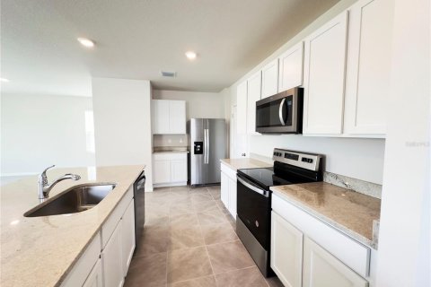 Casa en alquiler en Bradenton, Florida, 4 dormitorios, 209.96 m2 № 1883450 - foto 8