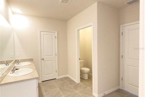 Casa en alquiler en Bradenton, Florida, 4 dormitorios, 209.96 m2 № 1883450 - foto 20