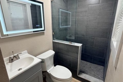 Villa ou maison à louer à Saint Petersburg, Floride: 2 chambres, 75.53 m2 № 2414044 - photo 15