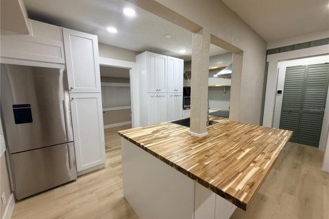 Villa ou maison à louer à Saint Petersburg, Floride: 2 chambres, 75.53 m2 № 2414044 - photo 12