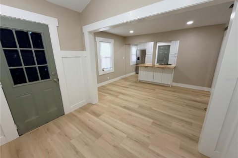 Villa ou maison à louer à Saint Petersburg, Floride: 2 chambres, 75.53 m2 № 2414044 - photo 9