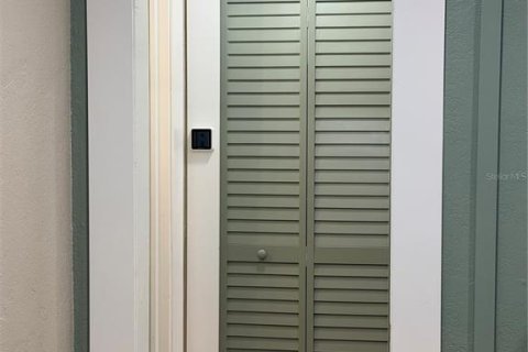 Villa ou maison à louer à Saint Petersburg, Floride: 2 chambres, 75.53 m2 № 2414044 - photo 18