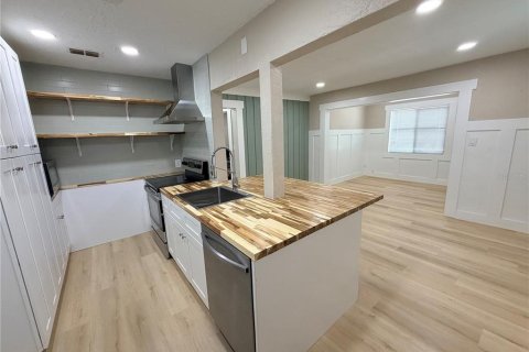 Villa ou maison à louer à Saint Petersburg, Floride: 2 chambres, 75.53 m2 № 2414044 - photo 13
