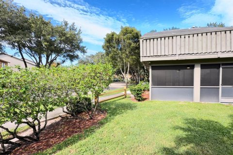 Townhouse in Palm Beach Gardens, Florida 3 bedrooms, 146.79 sq.m. № 2433974 - photo 28
