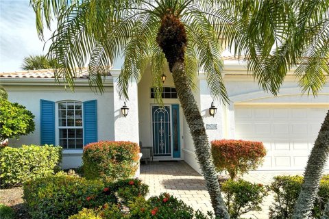 House in Sarasota, Florida 3 bedrooms, 206.99 sq.m. № 1509585 - photo 4
