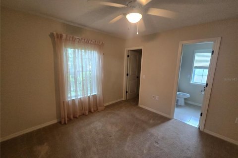 House in High Springs, Florida 3 bedrooms, 147.81 sq.m. № 2206729 - photo 15