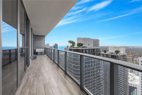 Condo in Miami, Florida, 3 bedrooms  № 1982182 - photo 3