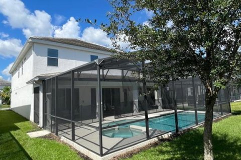 House in Kissimmee, Florida 10 bedrooms, 380.43 sq.m. № 1795892 - photo 2