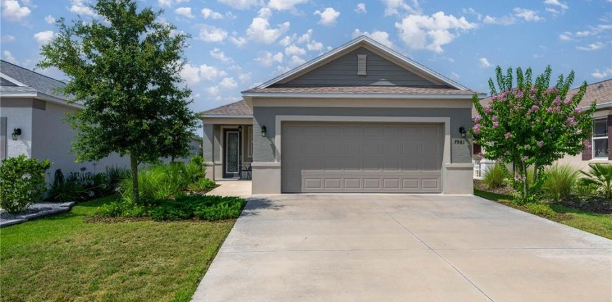 House in Ocala, Florida 2 bedrooms, 124.67 sq.m. № 1773696