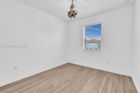 Touwnhouse à vendre à Miami, Floride: 3 chambres, 161.65 m2 № 2006048 - photo 19