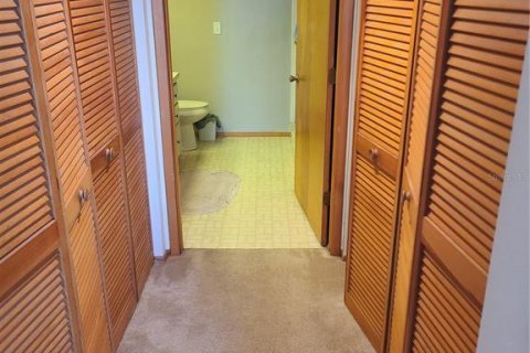 Condo in Holiday, Florida, 2 bedrooms  № 1822622 - photo 15