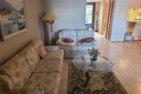 Condo in Holiday, Florida, 2 bedrooms  № 1822622 - photo 7