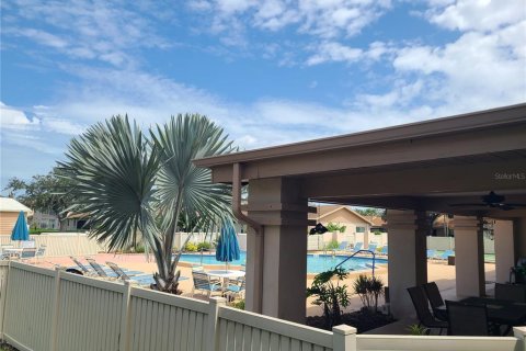 Condo in Holiday, Florida, 2 bedrooms  № 1822622 - photo 28