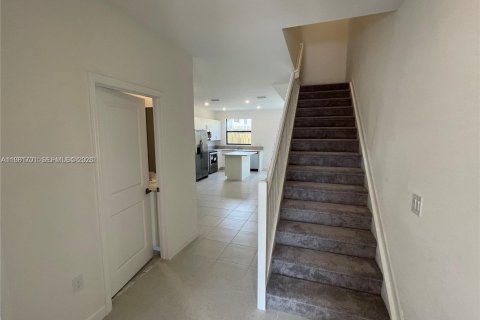 Townhouse in Miami, Florida 3 bedrooms, 122.63 sq.m. № 2042987 - photo 9