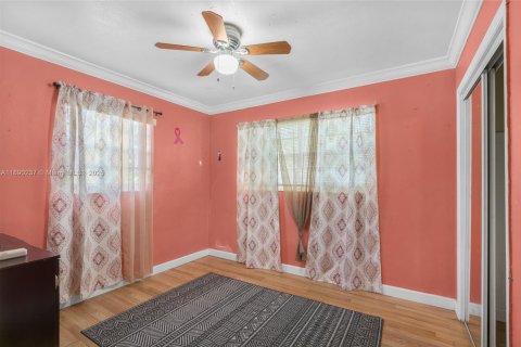 Villa ou maison à louer à Miami Gardens, Floride: 3 chambres, 196.95 m2 № 1946847 - photo 14