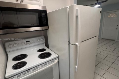 Apartamento en alquiler en Fort Lauderdale, Florida, 1 dormitorio, 53.88 m2 № 2064902 - foto 5