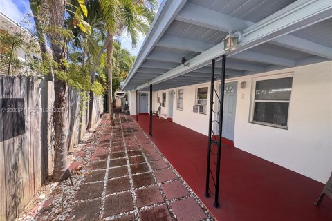 Apartamento en alquiler en Fort Lauderdale, Florida, 1 dormitorio, 53.88 m2 № 2064902 - foto 2