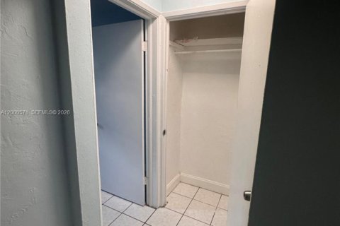 Apartamento en alquiler en Fort Lauderdale, Florida, 1 dormitorio, 53.88 m2 № 2064902 - foto 10