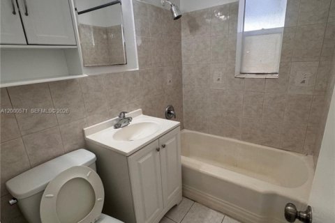 Apartamento en alquiler en Fort Lauderdale, Florida, 1 dormitorio, 53.88 m2 № 2064902 - foto 8