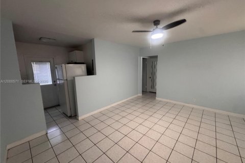 Apartamento en alquiler en Fort Lauderdale, Florida, 1 dormitorio, 53.88 m2 № 2064902 - foto 7