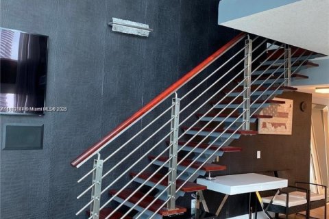 Condominio en alquiler en Miami, Florida, 2 dormitorios, 117.71 m2 № 1945086 - foto 7